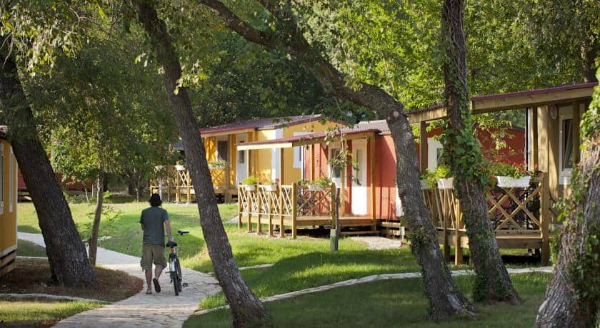 mobilne hišice mareda kamp Novigrad