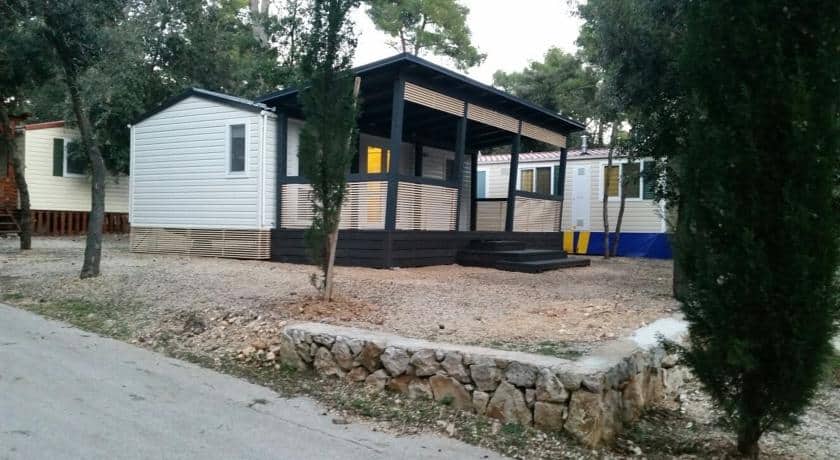 mobilne hišice biograd tina ujeviča